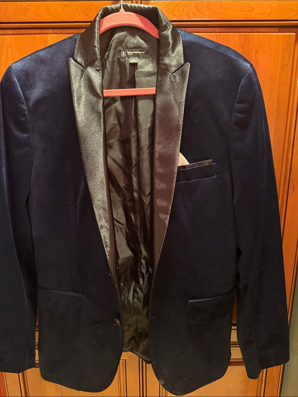 INC International Concepts Men's Navy Velvet Blazer with Black Satin Lapel